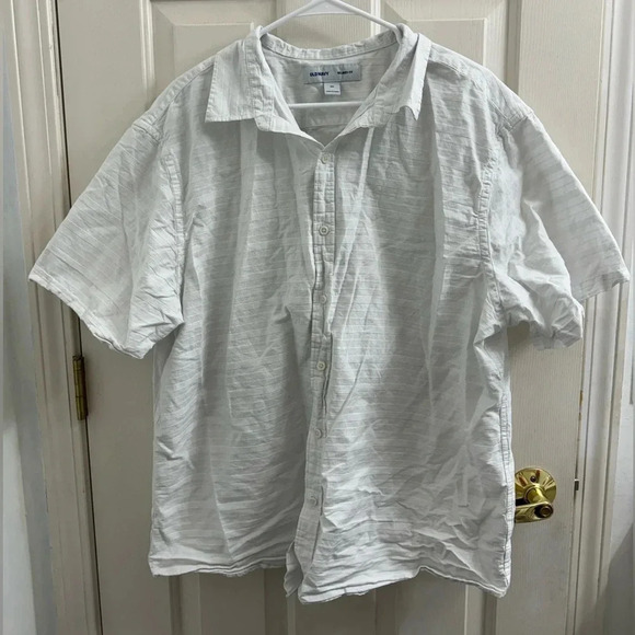 Old Navy Men’s Relaxed Fit White Short Sleeve Button Down Shirt Size XXL - Picture 1 of 6